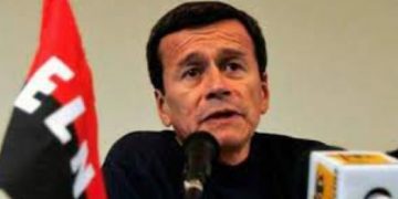 COLOMBIA. El ELN suspende las negociaciones con Petro por su lengua larga