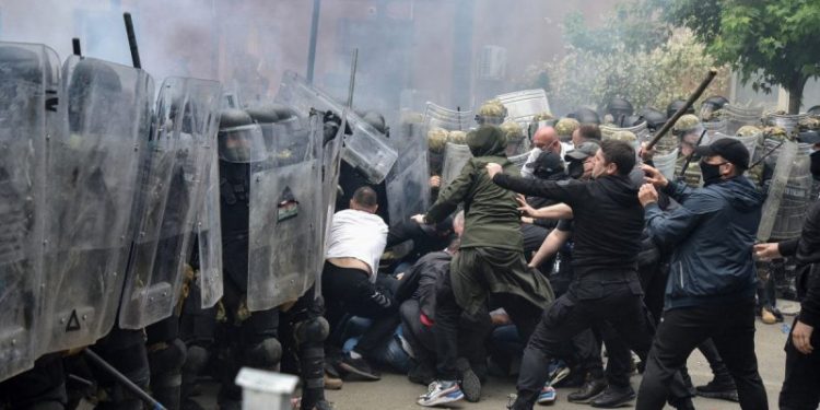 SERBIA. Comunistas yugoslavos se oponen al falso estado de Kosovo y exigen salida de la OTAN