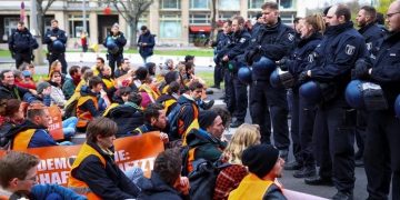 ALEMANIA. Operativo represivo sin precedentes contra una organización ecologista