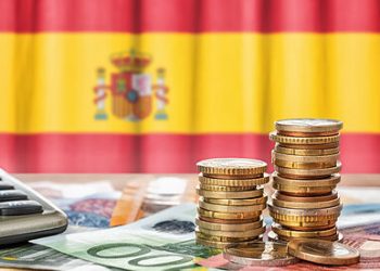 EDITORIAL. La derecha gana porque tiene muchos medios