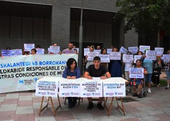 Denuncian en Pasai Antxo la vivienda social de miseria gestionada por Alokabide (+ vídeos)