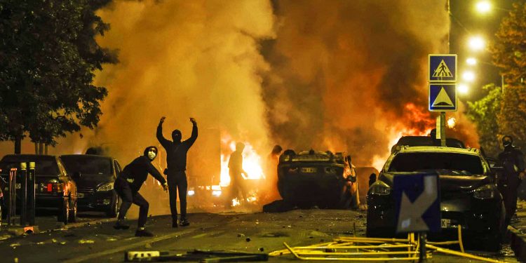 FRANCIA. Al menos 600 personas detenidas por las protestas tras el asesinato de Naël