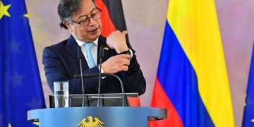 Petro transmite su “preocupación” por el auge fascista en Europa desde una fundación socialdemócrata alemana