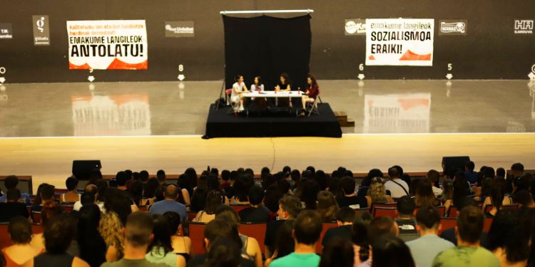 Interesante contenido y muy buena respuesta militante al Jardunaldiak de ITAIA en Gernika