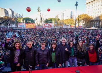 ARGENTINA. En un escenario de fuerte represión en Jujuy, el Partido Obrero y el MST realizaron una asamblea multitudinaria