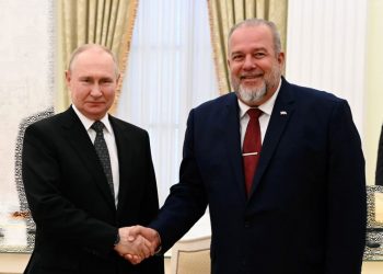 RUSIA. Putin recibe en Moscú al primer ministro cubano, Manuel Marrero Cruz