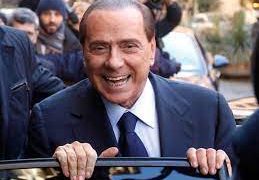 ITALIA. El neofascista y corrupto Silvio Berlusconi es cadáver