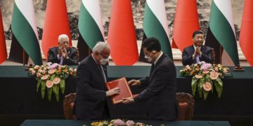 CHINA informa que ha establecido una «asociación estratégica» con Palestina