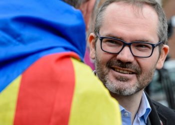 El gobierno catalán (ERC) aplica la Ley Mordaza contra una persona que osó grabar a un Mosso golpeando