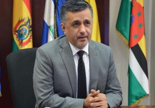 SACHA LLORENTI. Pensamiento Critico. Carta a mis amigos progres