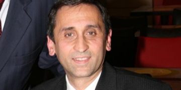 THIERRY MEYSSAN. El derrumbe de Kiev