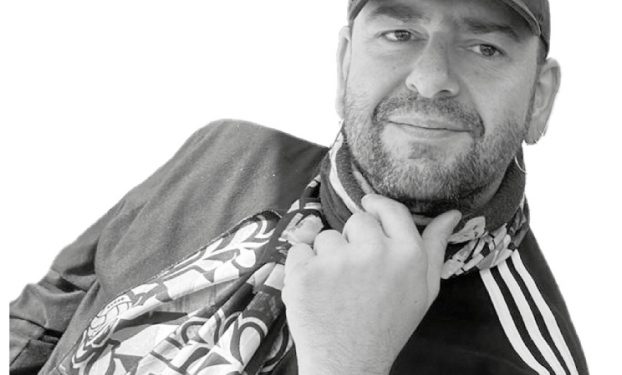 Ion cumple 19 días ingresado tras un ataque de cachorros fascistas