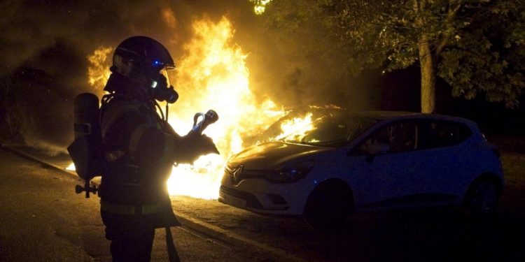FRANCIA. Muere un hombre en Marsella tras ser disparado con una bola de goma por la policía durante las protestas