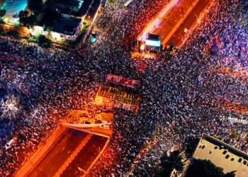 ISRAEL. Decenas de miles de personas salieron a las calles para rechazar la reforma judicial que impulsa Netanyahu