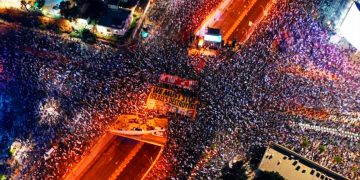 ISRAEL. Decenas de miles de personas salieron a las calles para rechazar la reforma judicial que impulsa Netanyahu