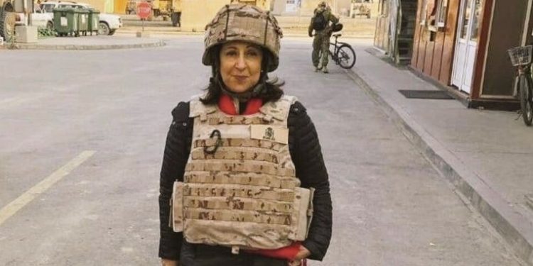 De negar la presencia de militares españoles en Ucrania a… (vídeo)