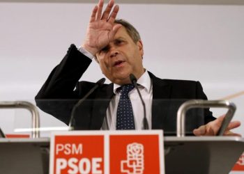 ¿Se acuerdan de Carmona, tertuliano y candidato del PSOE? Caramba con el «progre».