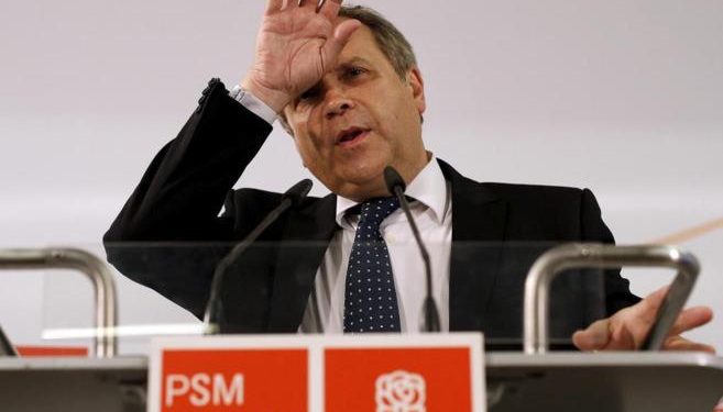 ¿Se acuerdan de Carmona, tertuliano y candidato del PSOE? Caramba con el «progre».