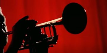 Un grupo de rock antifascista responde a «Desokupa» por usar esta canción