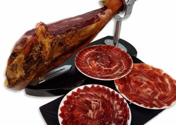 El PP preocupado porque no hay cortadores de jamón entre los parados (sic)