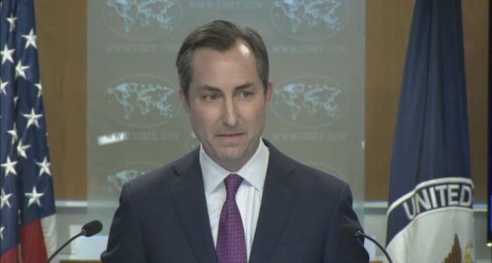 Cuando te traiciona el subconsciente: observen a Matthew Miller, portavoz del Departamento de Estado de EE.UU