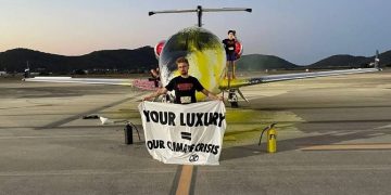 Respuesta a los miles de jets de ricos que llegan a Ibiza en estos días