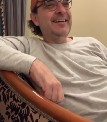 UCRANIA. Periodista chileno-estadounidense denuncia torturas en su detención