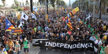 La Asamblea Nacional de Catalunya pide a ERC y Junts que no le regalen el voto al PSOE