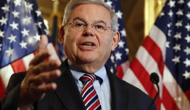 EE.UU. Un senador progre-demócrata elabora una ley para seguir saqueando a Venezuela