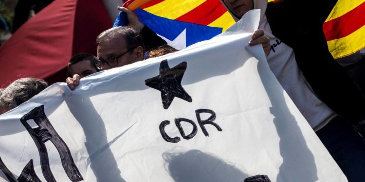 La justicia ve como «grupo criminal» a los militantes de los CDR acusador de querer sabotear la Vuelta ciclista