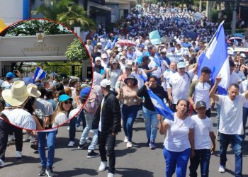 HONDURAS. La derecha golpista marcha contra el gobierno «comunista»