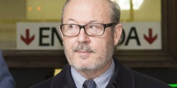 Hoy nos detenemos en el padre de Rubiales; Alcalde por el PSOE, Delgado de Empleo, condenado por los ERE….