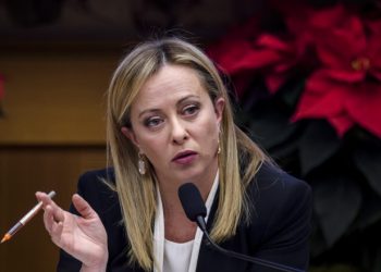 ITALIA. El gobierno Meloni elimina la renta básica que era sostén de miles de familias