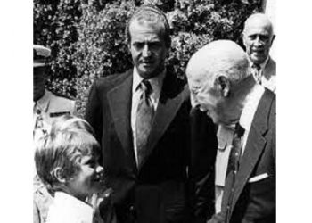 El Borbón recibe súbditos