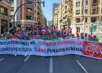 Miles de pensionistas vascos sí plantan cara al gobierno progre