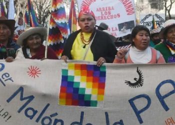 ARGENTINA. Llega a Buenos Aires la caravana indígena en defensa de sus territorios