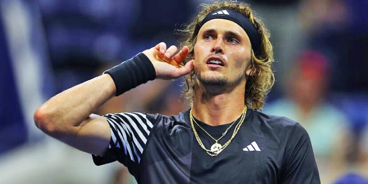 El tenista Alexander Zverev detuvo el partido porque un nazi gritó una conocida frase de Hitler (+ vídeo)