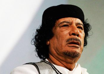 A quienes destruyeron Libia y asesinaron a Gadafi les escupe la verdad a la cara