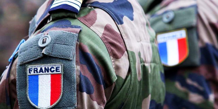 FRANCIA próxima a retirar parte de sus unidades militares de Níger