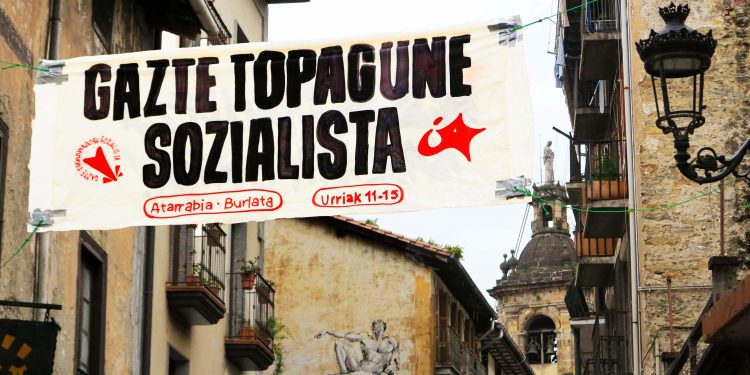 Desde GKS Burlata y Atarrabia hacen estas declaraciones sobre la prohibición del Gazte Topagune Sozialista