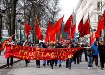 FINLANDIA. Comienzan jornadas de lucha con paros, protestas y manifestaciones obreras
