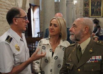 La España vacía (de cerebro) se llena de héroes: Blas Piñar hijo, la Virgen, el PP y Vox