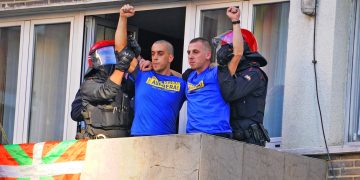 Y mientras esto sucede, EH Bildu continua apoyando a quienes provocan tan siniestras situaciones