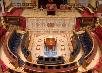 Sarao borbónico: ¿no ir o irse?