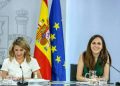 Las caras visibles de Sumar felicitan al candidato de derecha argentino Massa