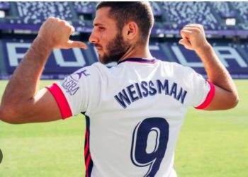 Un jugador de fútbol israelí del Granada se enloquece escribiendo tuits contra los palestinos