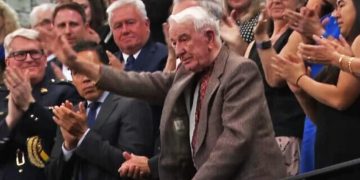 DENIS ROGATYUK. Los “progres” occidentales deberían detener su apoyo a la guerra de Zelenski y su cohorte de neonazis