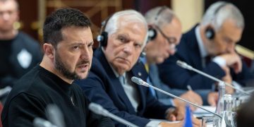 Alarma antifascista: El títere Zelenski llega a Granada para pedir más dinero y armas