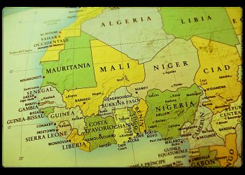 ROSA MORO. Golpes de Estado en el África Occidental