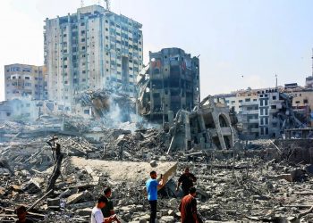 Los bombardeos del Estado de Israel en Gaza han destruido ya más del 42% de sus viviendas (vídeo)